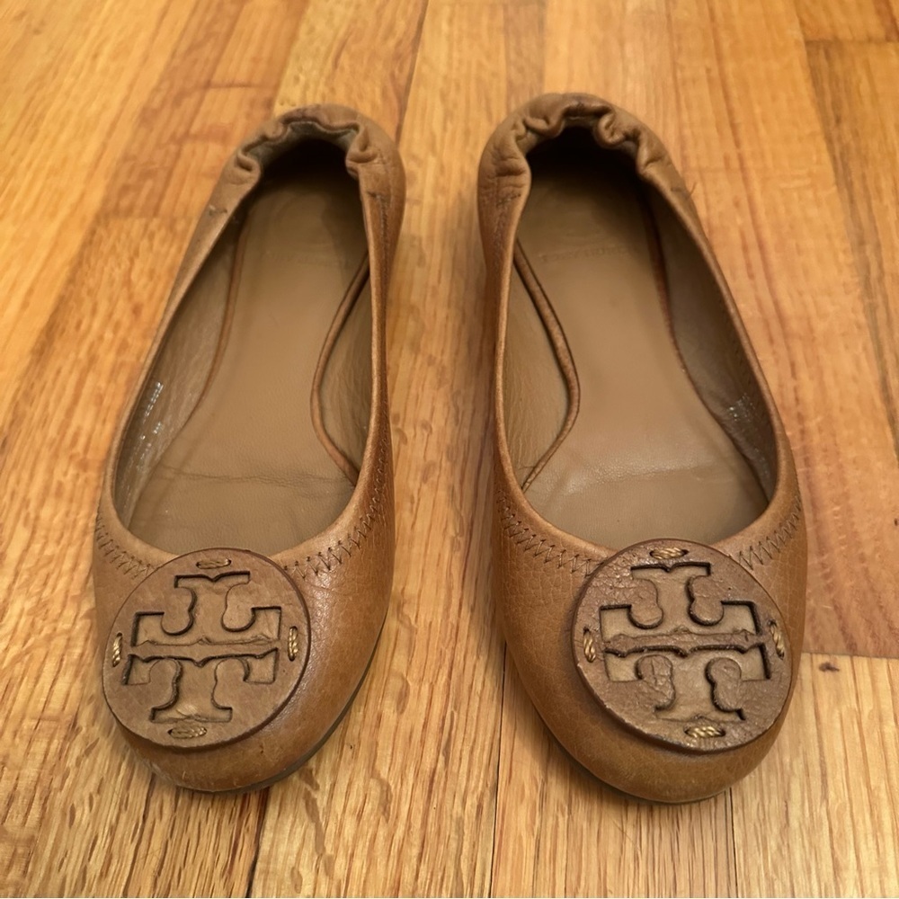 TORY BURCH REVA Ballet Flat Royal Tan Leather Size 5 Preppy Classic